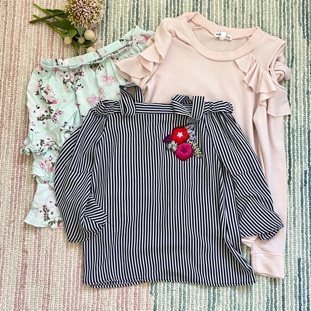 Girls Size M Tops Bundle of 3 SOLD